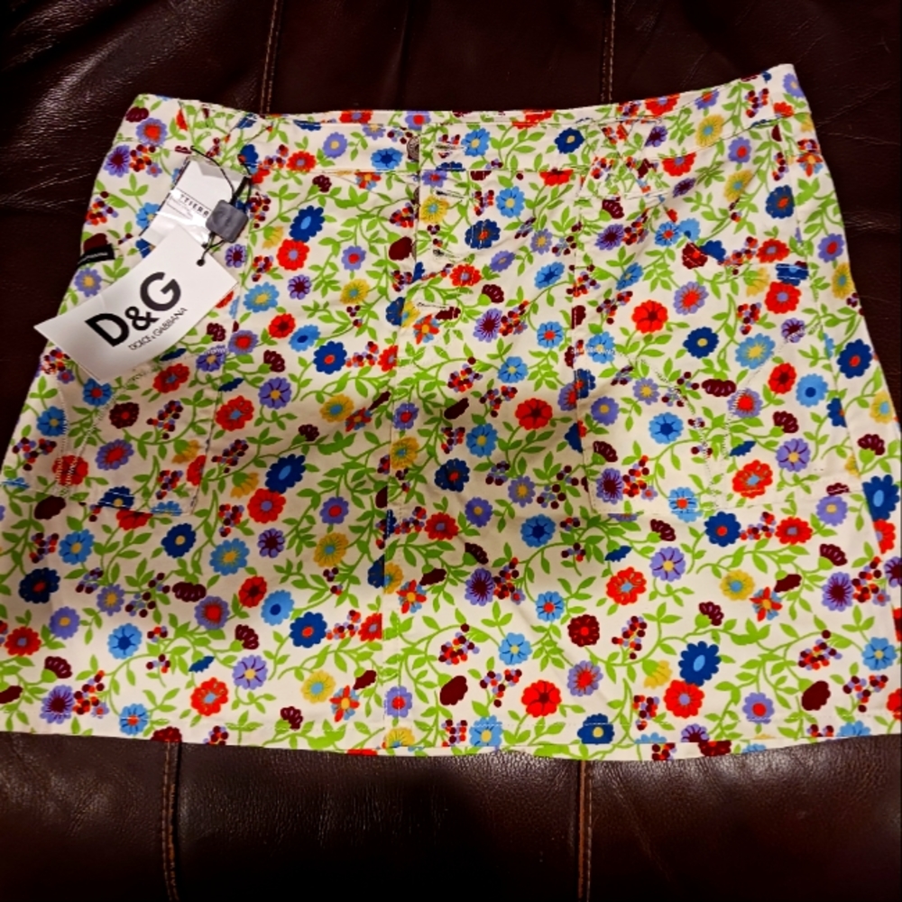 Beautiful floral Dolce and Gabbana skirt